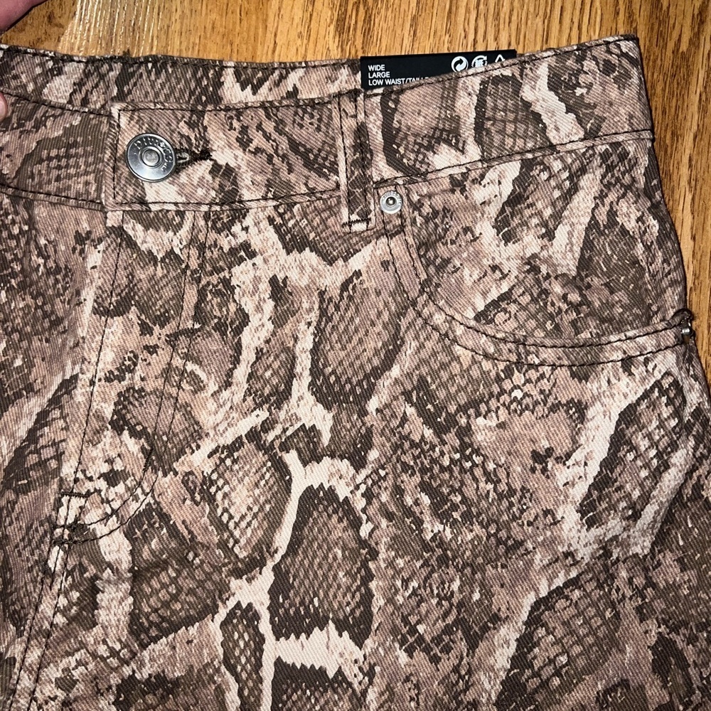 Snakeskin Jeans - Picture 3 of 5